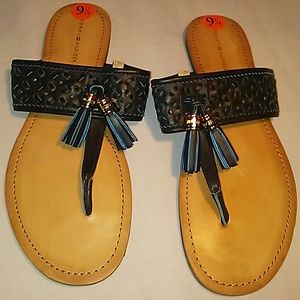 Tommy Hilfiger Shoes - NWOT TOMMY HILFIGER BLUE TASSLE SANDALS-SIZE 9.5 Tommy Hilfiger Shoes - NWOT TOMMY HILFIGER BLUE TASSLE SANDALS-SIZE 9.5